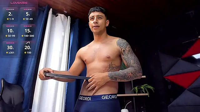 jaze bradley online show from November 14, 12:15 pm