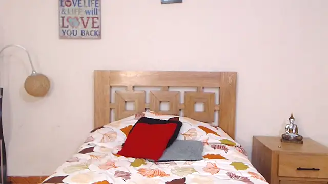 ValeSantoDomingo online show from September 30, 10:04 pm