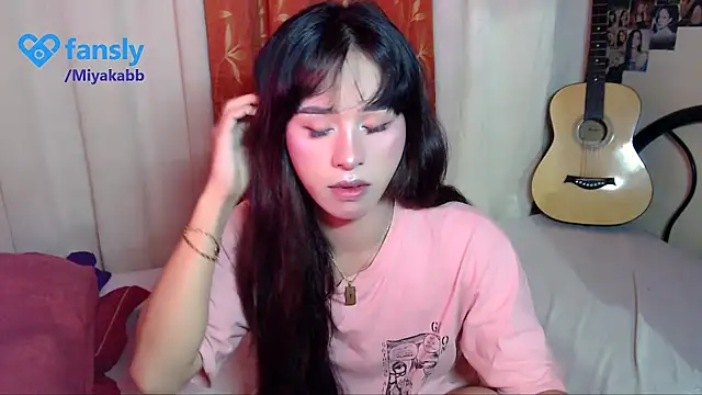 Snapshot of chakababe chatting on May 15, 10:28 pm chakababe online show from May 15, 10:28 pm