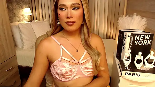 Missavacroft online show from October 14, 4:08 pm