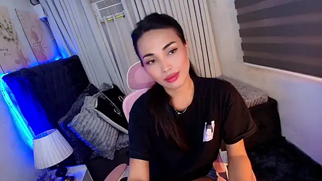 asian lucii online show from October 10, 12:59 pm