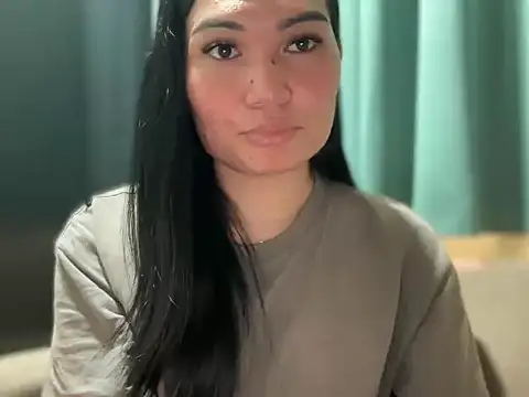 Makeamesswithjenieyang online show from January 7, 3:53 am