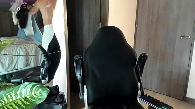 Dimitri Bass online show from April 27, 7:23 pm