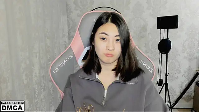 Snapshot of MeilideQian1 chatting on October 6, 2:09 am MeilideQian1 online show from October 6, 2:09 am