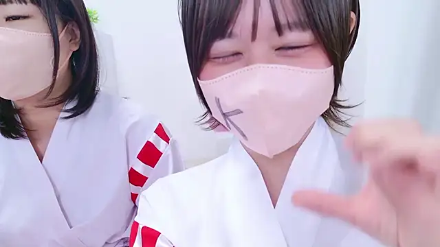 Snapshot of Anzu_xx chatting on October 22, 5:08 am Anzu xx online show from October 22, 5:08 am