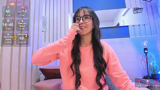 Snapshot of SofiCandy_ chatting on November 29, 12:30 pm SofiCandy online show from November 29, 12:30 pm