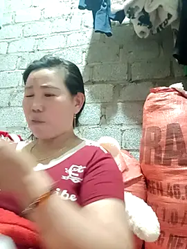 Snapshot of jienrrr chatting on September 26, 2:15 am jienrrr online show from September 26, 2:15 am