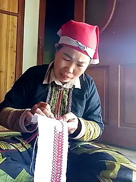 Snapshot of jienrrr chatting on October 10, 12:53 am jienrrr online show from October 10, 12:53 am