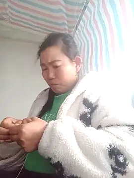 Snapshot of jienrrr chatting on November 26, 1:50 am jienrrr online show from November 26, 1:50 am