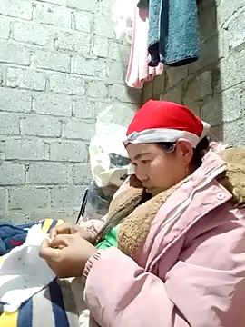 Snapshot of jienrrr chatting on November 29, 2:20 pm jienrrr online show from November 29, 2:20 pm