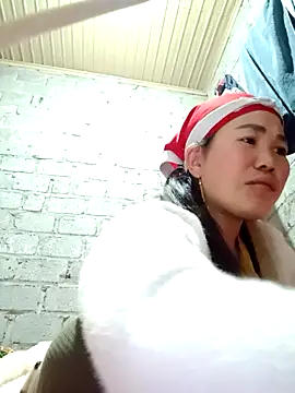 Snapshot of jienrrr chatting on December 2, 2:34 pm jienrrr online show from December 2, 2:34 pm