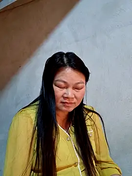 Snapshot of yoowwmr chatting on October 27, 1:26 pm yoowwmr online show from October 27, 1:26 pm