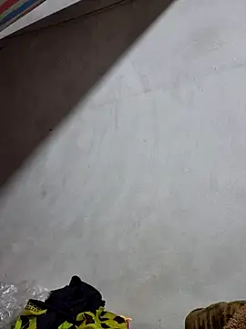 Snapshot of yoowwmr chatting on November 12, 1:55 pm yoowwmr online show from November 12, 1:55 pm