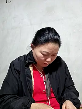 Snapshot of yoowwmr chatting on November 25, 2:50 pm yoowwmr online show from November 25, 2:50 pm