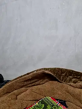 yoowwmr online show from January 14, 2:01 pm