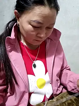 yoowwmr online show from January 15, 2:43 pm