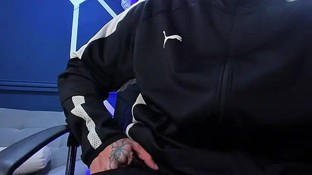 etham wolf  online show from October 7, 11:18 am