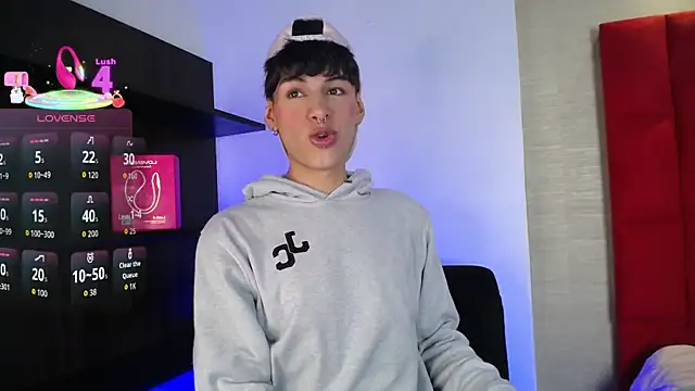 Snapshot of Ezra_Storm chatting on September 9, 5:07 am Ezra Storm online show from September 9, 5:07 am