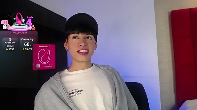 Snapshot of Ezra_Storm chatting on September 20, 5:08 am Ezra Storm online show from September 20, 5:08 am