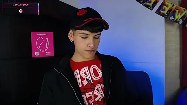 Snapshot of Ezra_Storm chatting on October 13, 5:18 am Ezra Storm online show from October 13, 5:18 am