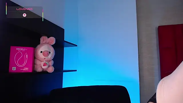 Snapshot of Ezra_Storm chatting on December 14, 5:35 am Ezra Storm online show from December 14, 5:35 am