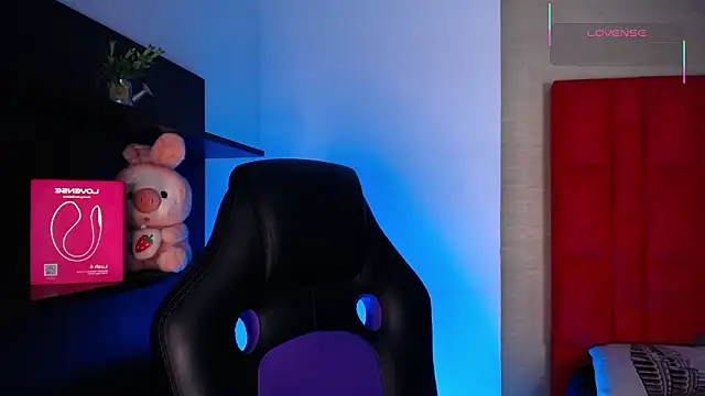 Ezra Storm online show from February 6, 5:01 am