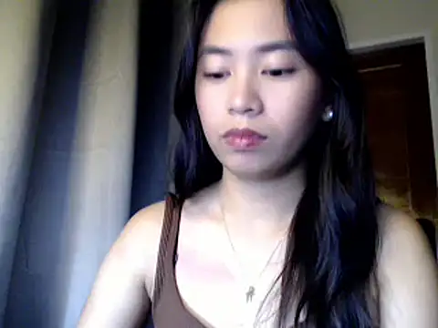 candycrushyyy online show from October 13, 7:03 pm