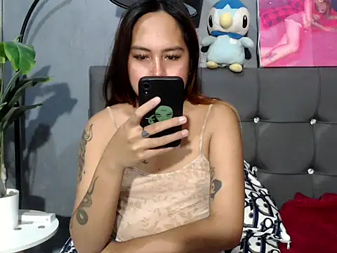 urtranspinay online show from November 5, 7:58 pm