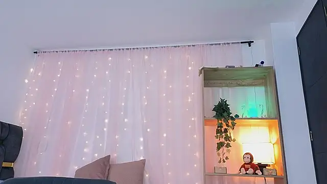 anitaglow online show from October 7, 2:58 pm