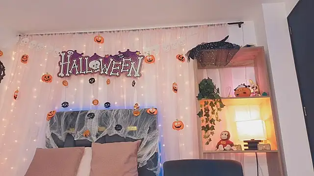 anitaglow online show from October 26, 7:42 pm