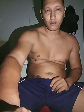 Tom Hardy11 online show from March 19, 9:13 am