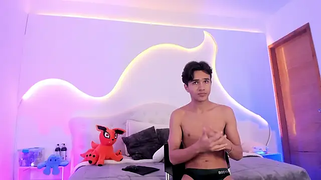 jin luna online show from February 2, 11:42 am