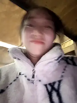 Snapshot of Zhan99999 chatting on December 2, 12:32 pm Zhan99999 online show from December 2, 12:32 pm