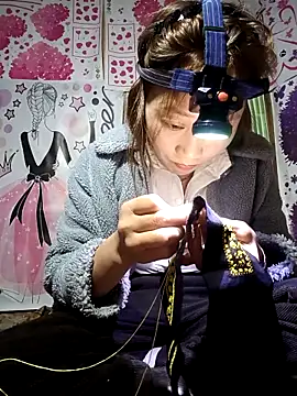 Snapshot of Zhan99999 chatting on December 14, 3:34 am Zhan99999 online show from December 14, 3:34 am