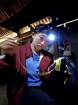 Snapshot of Zhan99999 chatting on December 15, 3:44 am Zhan99999 online show from December 15, 3:44 am