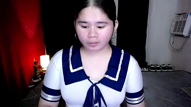 Snapshot of skinnygirl_69 chatting on February 11, 5:23 am skinnygirl 69 online show from February 11, 5:23 am