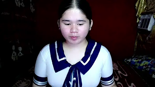 Snapshot of skinnygirl_69 chatting on March 4, 9:37 am skinnygirl 69 online show from March 4, 9:37 am