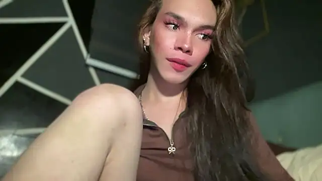 Misselliefayexxx online show from November 25, 4:29 pm