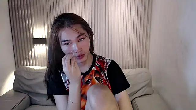 lovelychanel69xx online show from December 16, 12:15 am