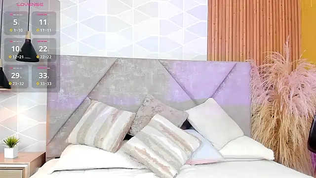 Jade Whisper online show from February 3, 1:26 am