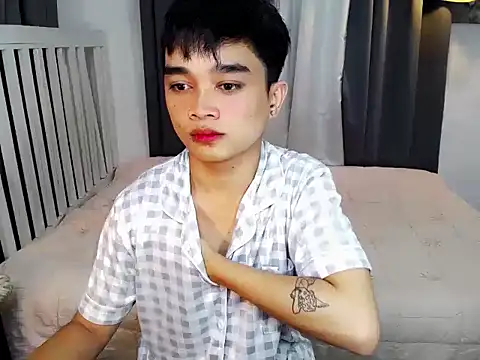 sexysam14 online show from February 4, 6:19 am