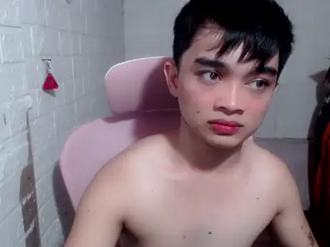 sexysam14 online show from May 4, 8:32 am