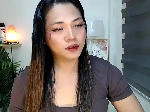 Snapshot of scarlett_brownx69 chatting on March 7, 6:43 am scarlett brownx69 online show from March 7, 6:43 am