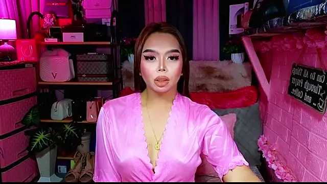 MoniqueCeleste online show from October 31, 1:28 am