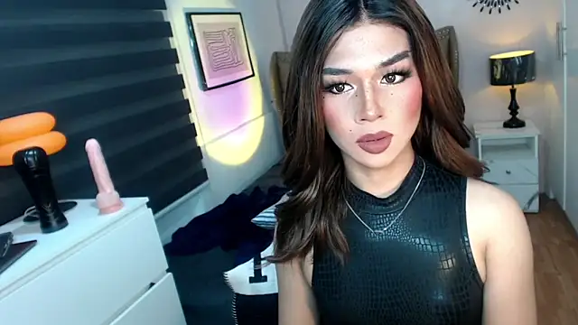 solana imani online show from October 23, 4:28 pm