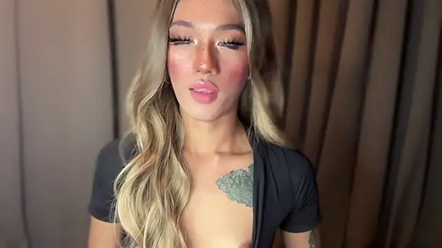 Lust-sluttymira online show from October 11, 4:44 am