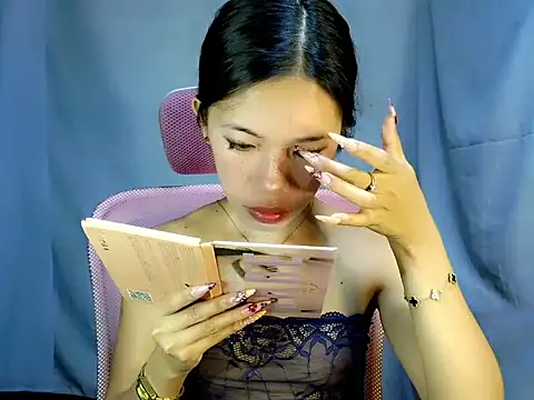 Ayabell123 online show from June 12, 10:47 am