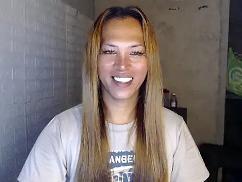 isabellabigcock06 online show from March 28, 4:06 pm