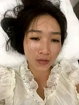 oneyou 400 online show from September 18, 1:35 pm