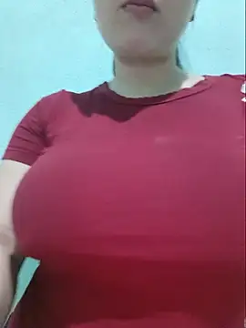 Shiny Babe online show from May 16, 1:21 pm